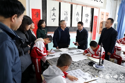 市教育局聯合市教科所及市直學校教研員教師赴甘谷縣開展文化教育交流活動